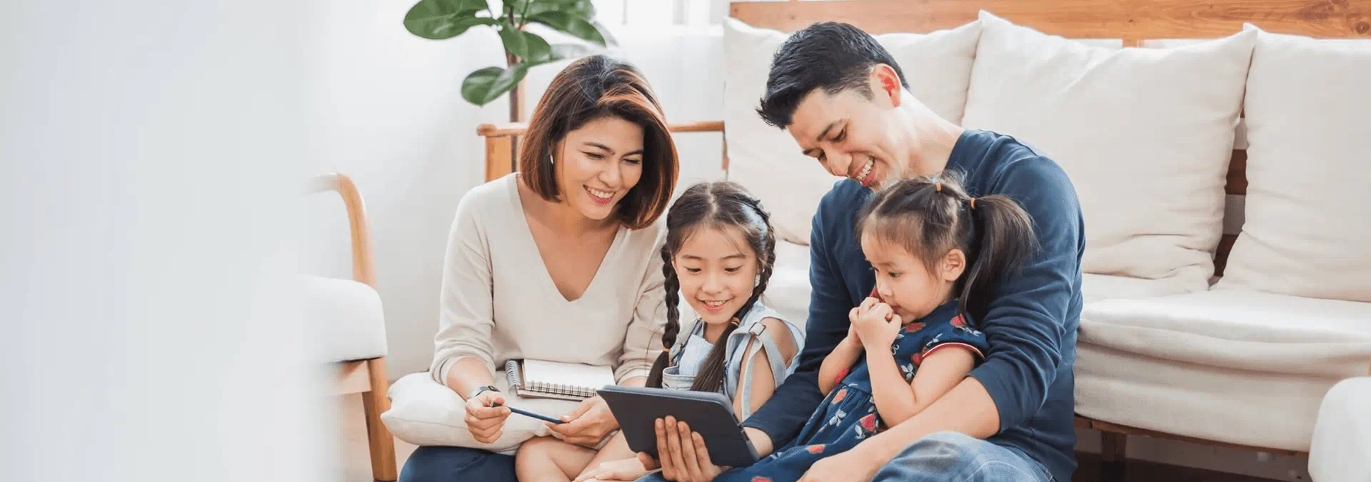 mother and father is opening rhb junior saving account for their daughter